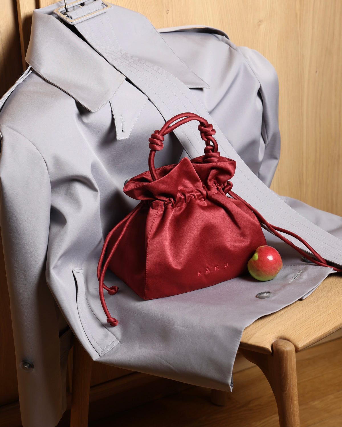 Bucket Bag in Red