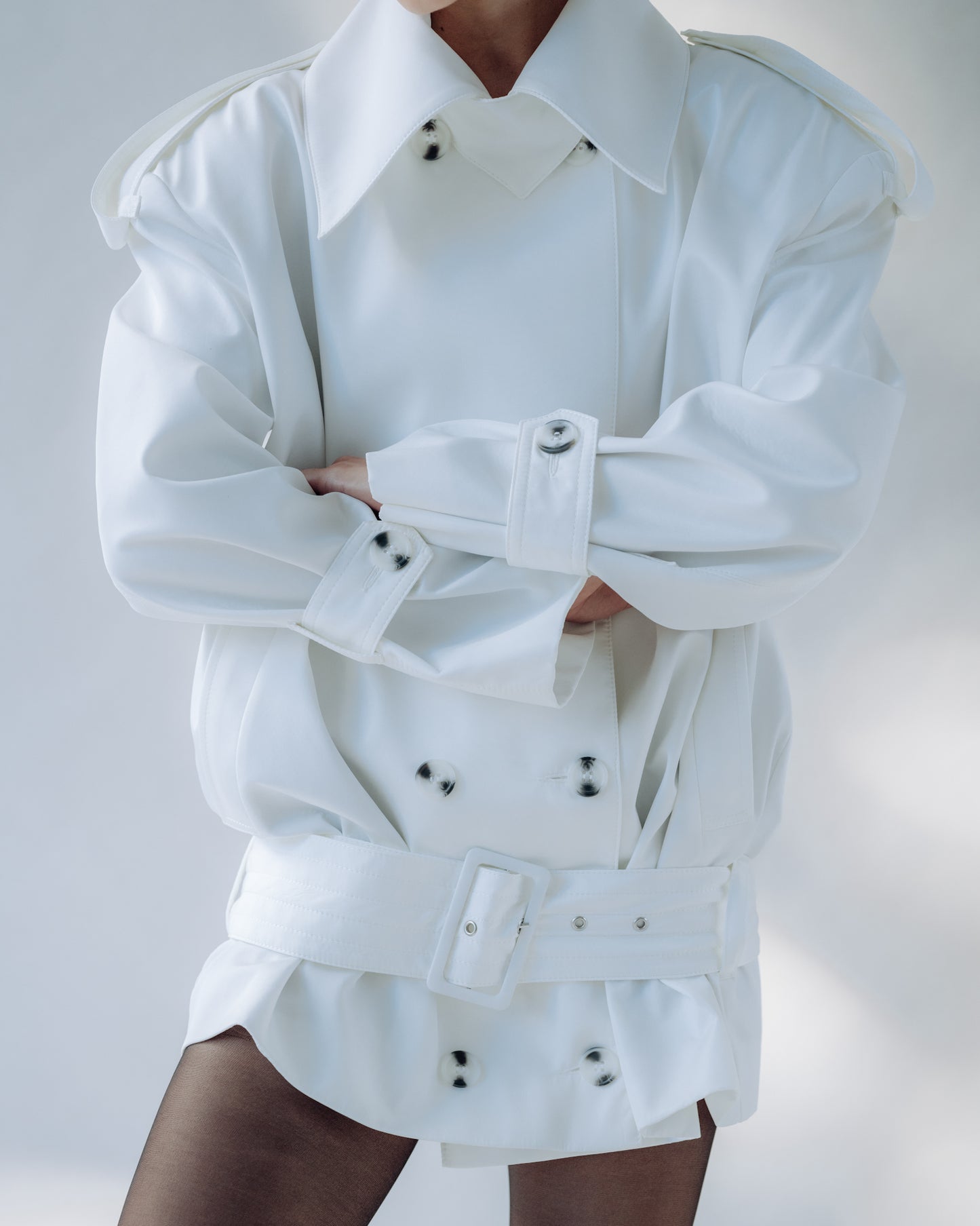 Monument Trench Coat in White