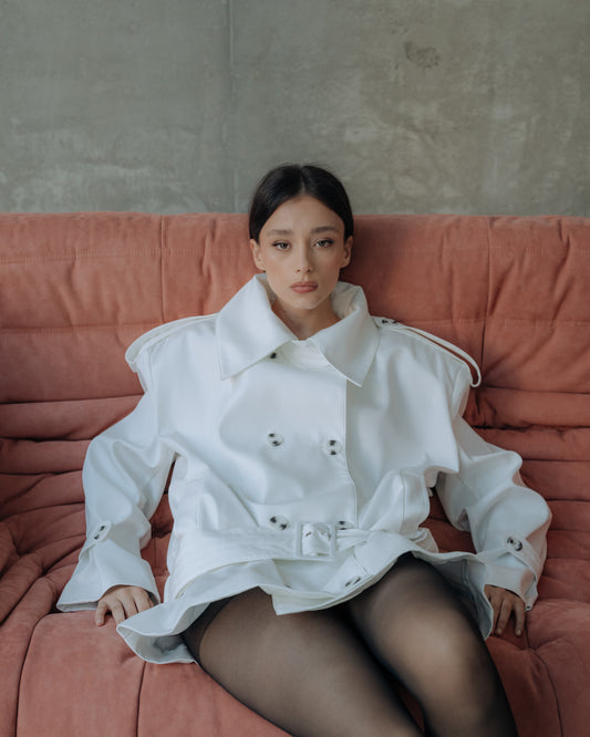 Monument Trench Coat in White