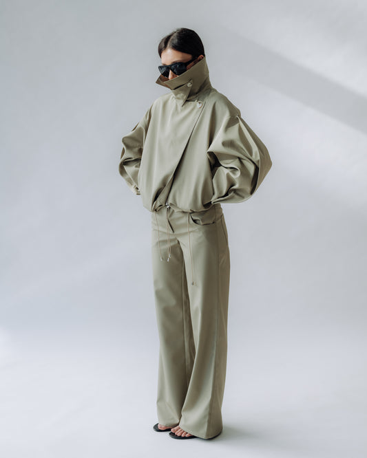 Low Pant in Beige